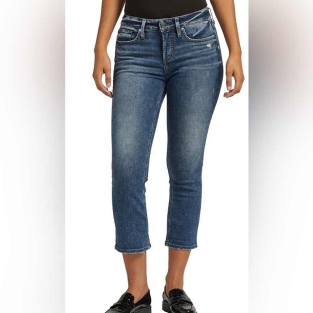 Silver Suki Jean Capris Size 27” Indigo Blue - NWOT 👖❤️